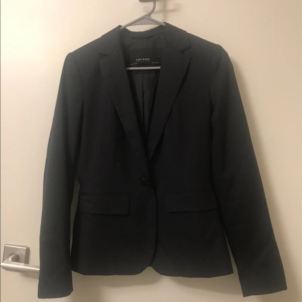 Zara basic navy blazer size 2